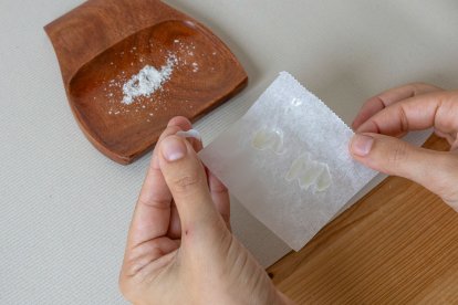 Tu joya de leche materna como la del vestido de Cristina Pedroche, paso a paso.