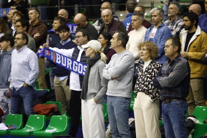 Partidazo en el Coliseum con un gran ambiente en las gradas