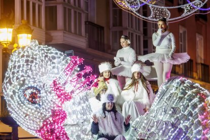 Cabalgata de los Reyes Magos en Burgos 2025.