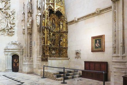 El cuadro de la Magdalena está expuesto junto al retablo de Santa Ana.