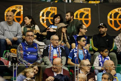 Imagen de la afición en el Coliseum.