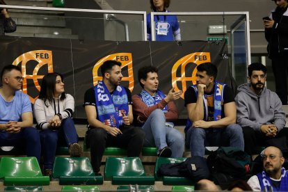 Imagen de la afición en el Coliseum.