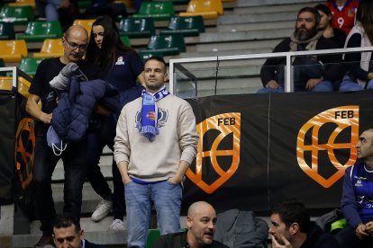 Imagen de la afición en el Coliseum.