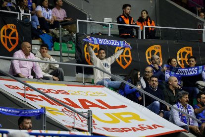 Imagen de la afición en el Coliseum.