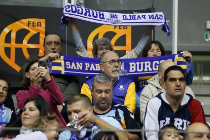 Imagen de la afición en el Coliseum.