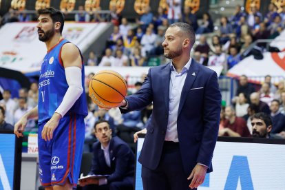 El Silbö San Pablo Burgos estrena el año con título.