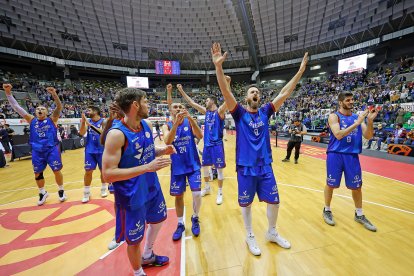 El Silbö San Pablo Burgos estrena el año con título.