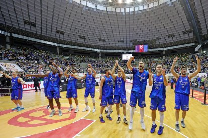 El Silbö San Pablo Burgos estrena el año con título.