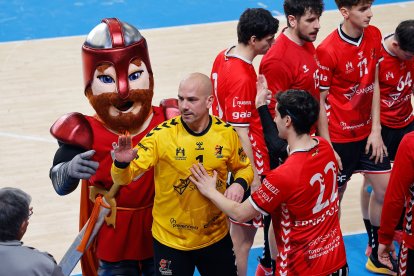 Imagen del partido entre el UBU San Pablo Burgos y el Proin Sevilla.