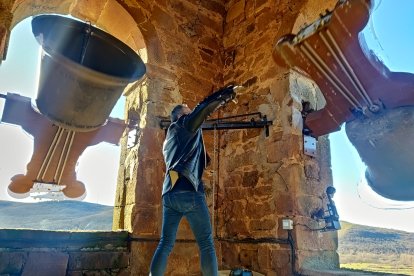 Un campanero 'habla' desde la iglesia de Palazuelos de la Sierra. DIPUTACIÓN DE BURGOS