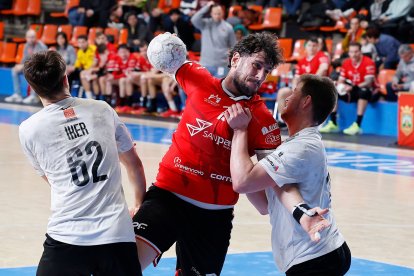 Imagen del partido entre el UBU San Pablo Burgos y Alcobendas.