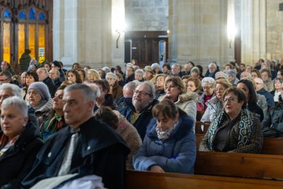 Imagen de la celebración de la entrega del Báculo de Oro.