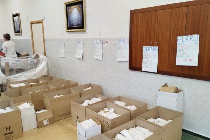 El Seminario se convierte en el centro de operaciones de la jornada solidaria del viernes.