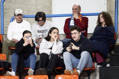 Imagen del partido entre Tizona y Menorca.