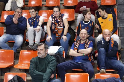 Imagen del partido entre Tizona y Menorca.