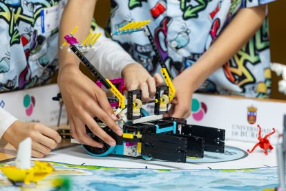 Instante de la First Lego League 2025 en Burgos.