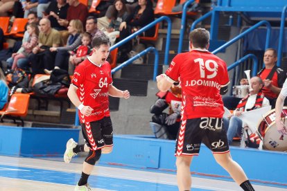 Imagen del partido entre el UBU San Pablo Burgos y Zarautz.
