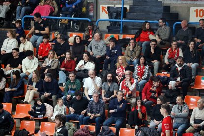 Imagen del partido entre el UBU San Pablo Burgos y Zarautz.