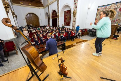 Instante de un 'Diverconcierto' en la Escuela Municipal de Música de Burgos.