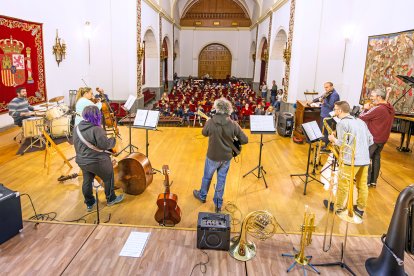Instante de un 'Diverconcierto' en la Escuela Municipal de Música de Burgos.