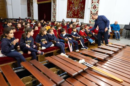 Instante de un 'Diverconcierto' en la Escuela Municipal de Música de Burgos.