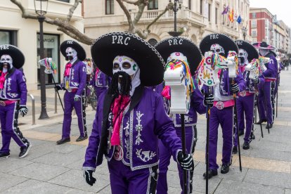 As ha sido el domingo de carnaval por el centro de Burgos.