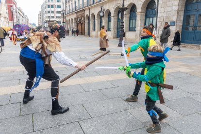 As ha sido el domingo de carnaval por el centro de Burgos.