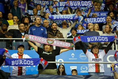 Imagen del partido entre el Silbö San Pablo Burgos y el Betis.