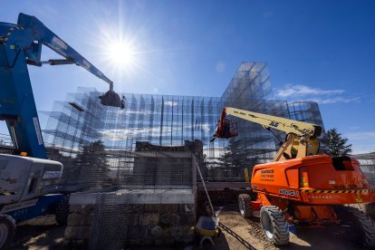 Así estaban las obras de remodelación del Castillo de Burgos, el pasado marzo.