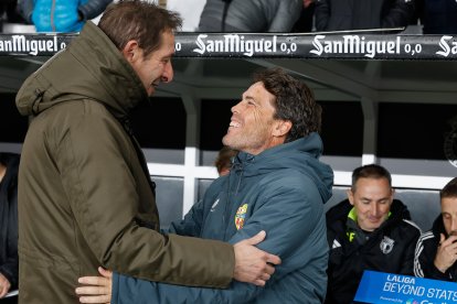 Imagen del partido entre el Burgos CF y el Almería.