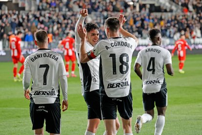 Imagen del partido entre el Burgos CF y el Almería.