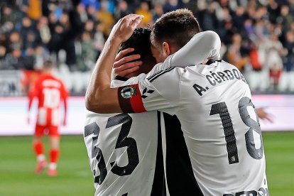 Imagen del partido entre el Burgos CF y el Almería.