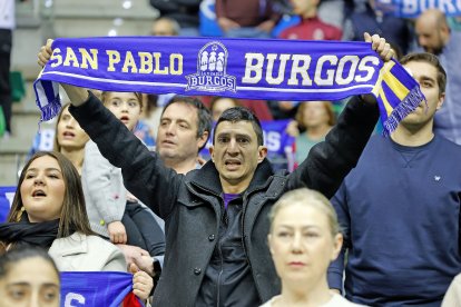 Imagen del partido entre el Silbö San Pablo Burgos y UEMC Real Valladolid.