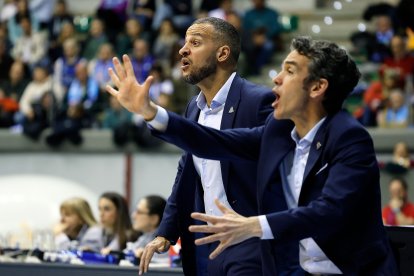 Imagen del partido entre el Silbö San Pablo Burgos y UEMC Real Valladolid.