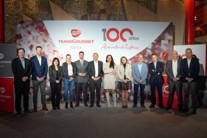 Comité ejecutivo, representantes institucionales y de organizaciones empresariales.