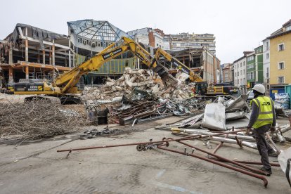 Estado de los trabajos, cuando apenas hace una semana que empezó la demolición.