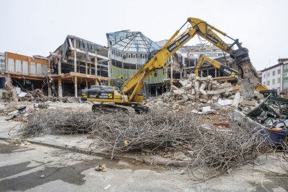 Estado de los trabajos, cuando apenas hace una semana que empezó la demolición.