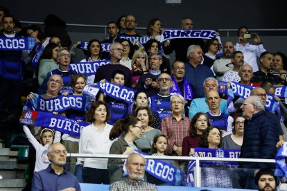 El Coliseum vuelve a disfrutar con otra victoria.