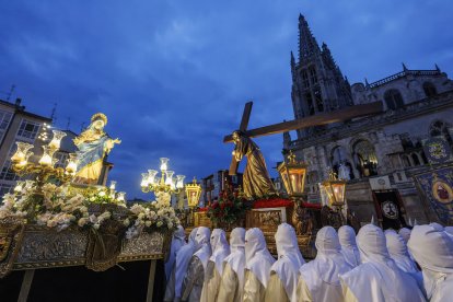 Imagen de la procesión del Encuentro.
