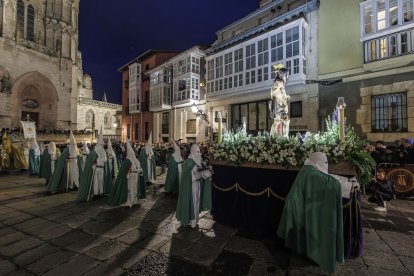 Imagen de la procesión del Santo Entierro.