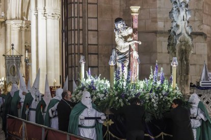 Imagen de la procesión del Santo Entierro.