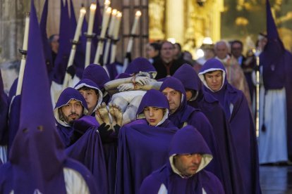 Imagen de la procesión del Santo Entierro.