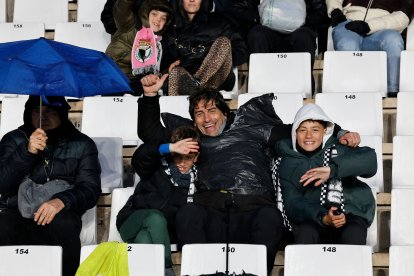 Imagen del partido entre el Burgos CF y el Cádiz.