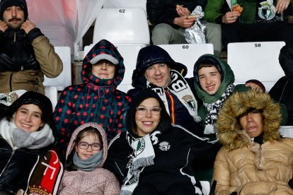 Imagen del partido entre el Burgos CF y el Cádiz.