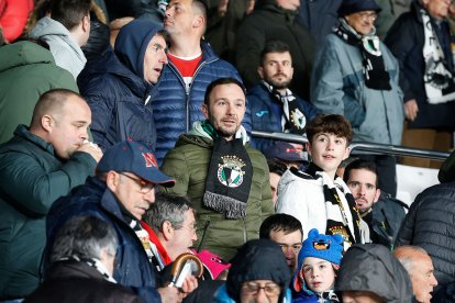 Imagen del partido entre el Burgos CF y el Cádiz.