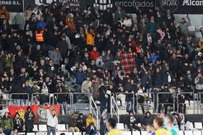 Imagen del partido entre el Burgos CF y el Cádiz.