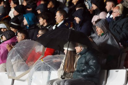 Imagen del partido entre el Burgos CF y el Cádiz.