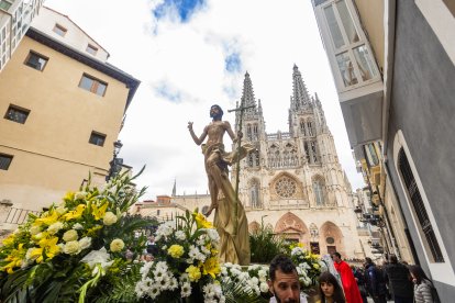 Instante de la Procesión del Anuncio Pascual.
