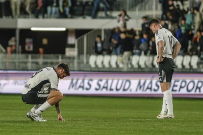 Imagen del partido entre el Burgos CF y el Elche.