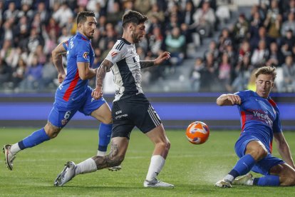 Imagen del partido entre el Burgos CF y el Elche.